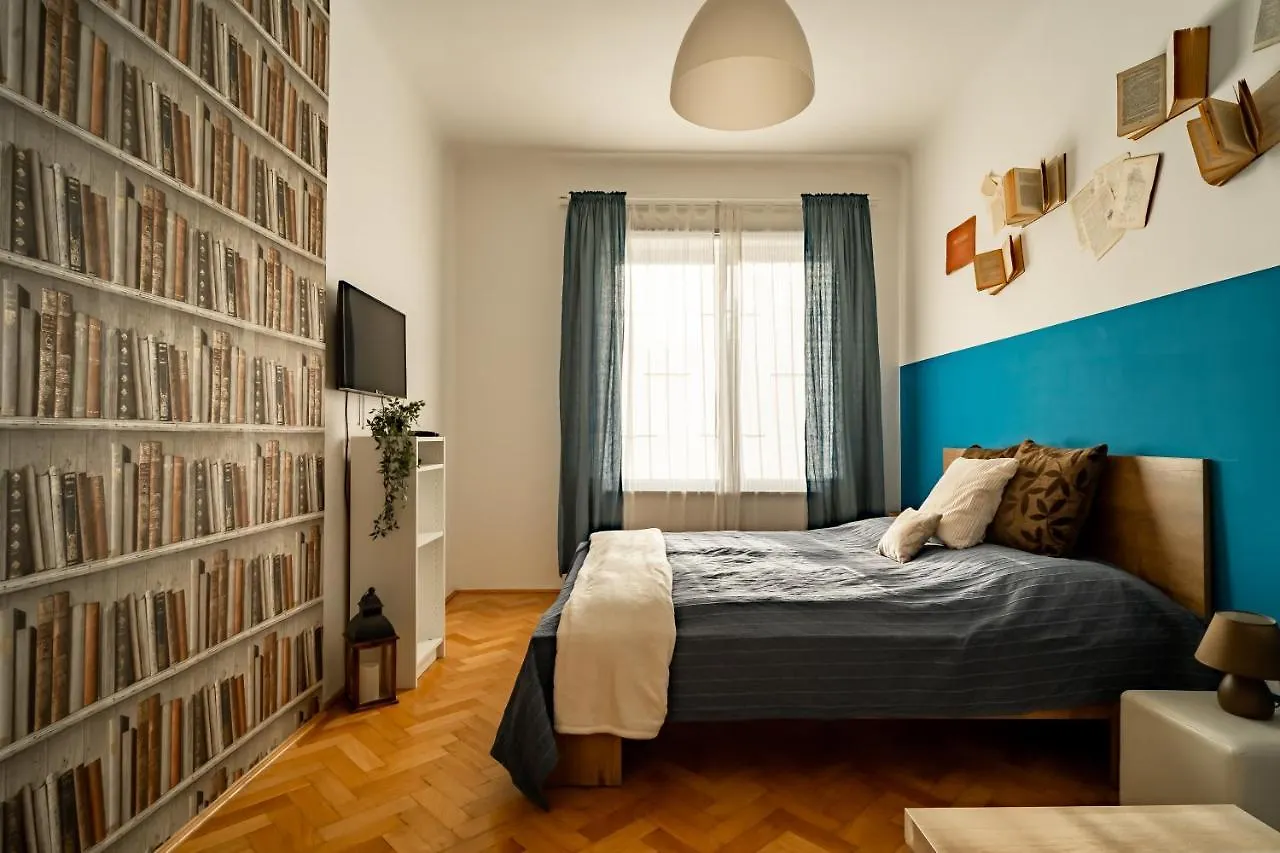 Colors Apartment Budapest 0*,  Magyarország