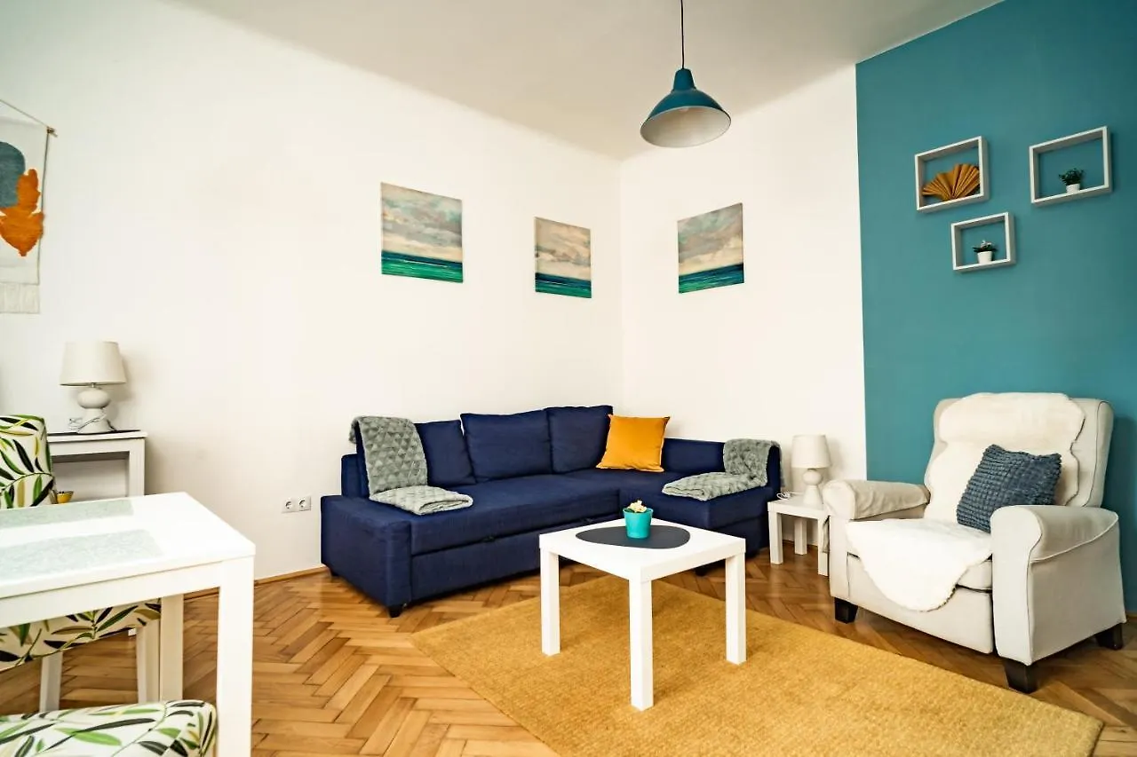 Colors Apartment Budapest