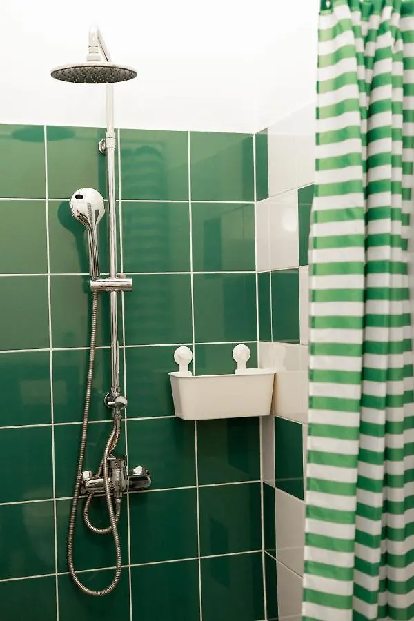 Colors Apartment Budapest 0*,
